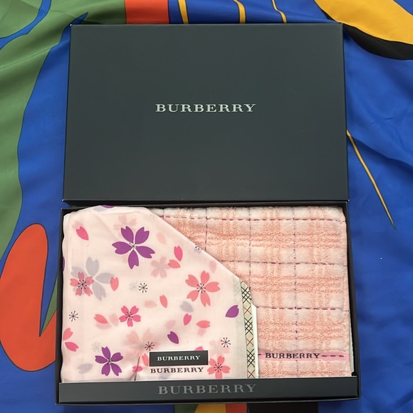 Authentic BURBERRY Two-piece set handkerchief cotton - Picture 2 of 3